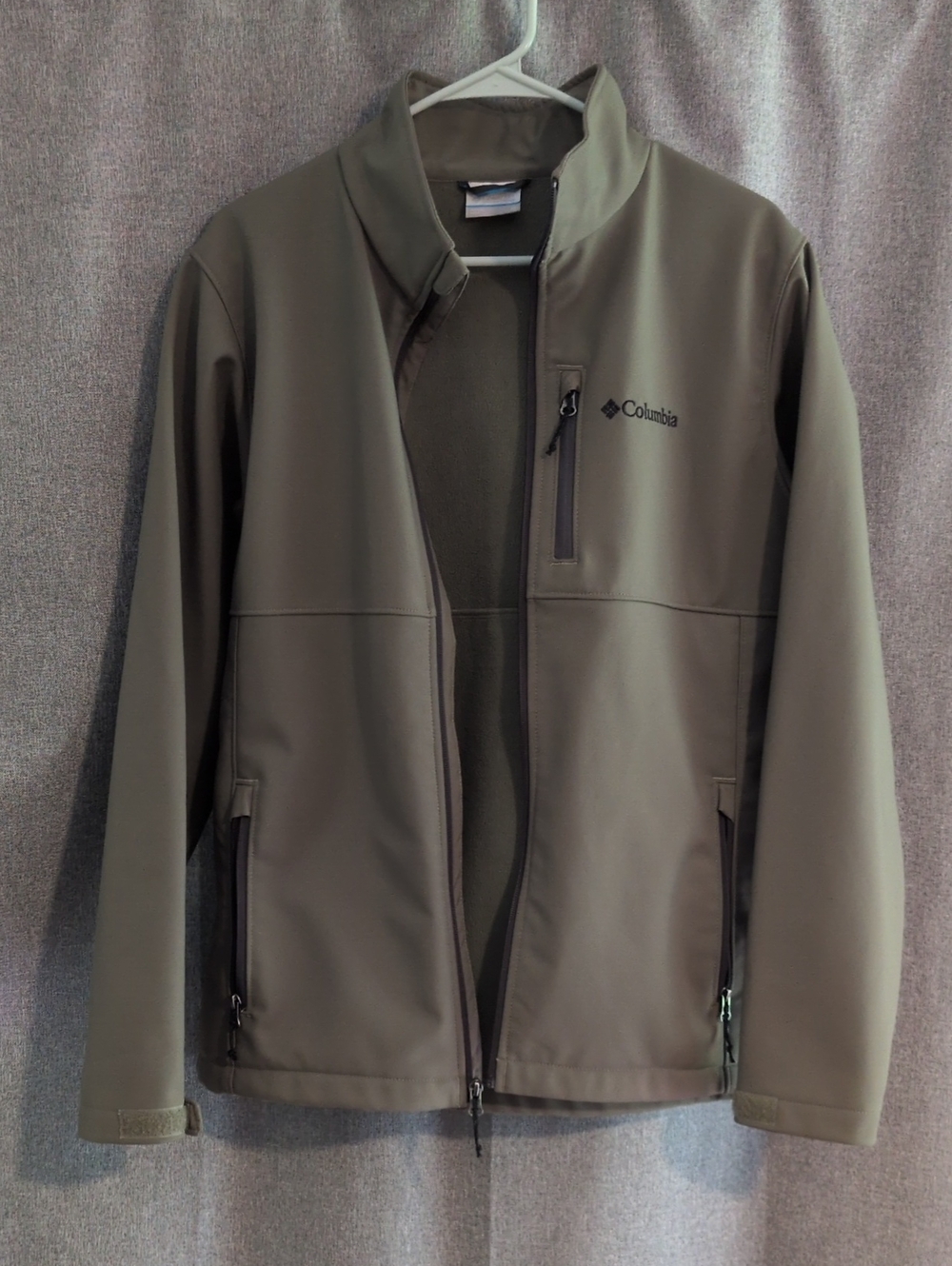 Men's Columbia Jacket Size M